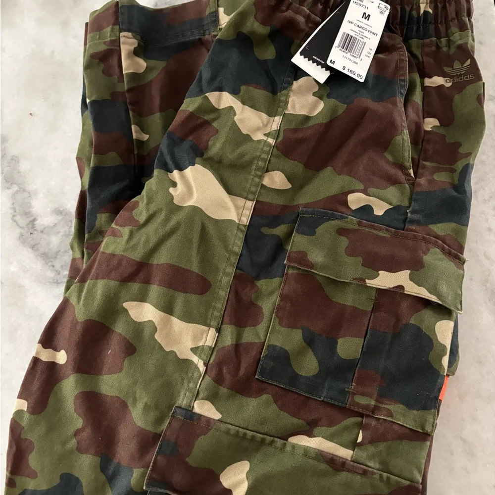 Adidas X IVY PARK Men's Camouflage Cargo Pants with Orange Accents - Picture 3 of 8